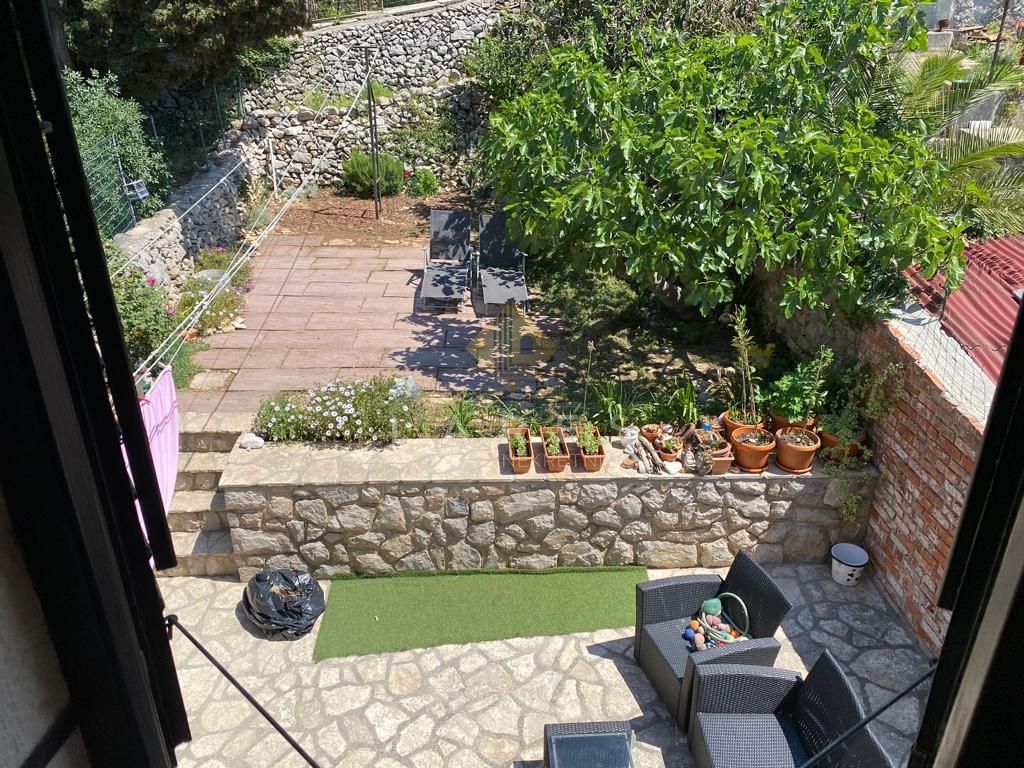 Haus zum Kauf 375.000 € 5 Zimmer 160 m²<br/>Wohnfläche 168 m²<br/>Grundstück Mali Losinj center