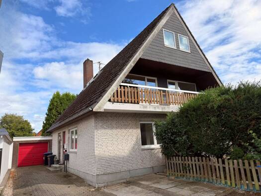 Einfamilienhaus zum Kauf 485.000 € 8,5 Zimmer 200 m² 564 m² Grundstück St. Lorenz Nord Lübeck 23556