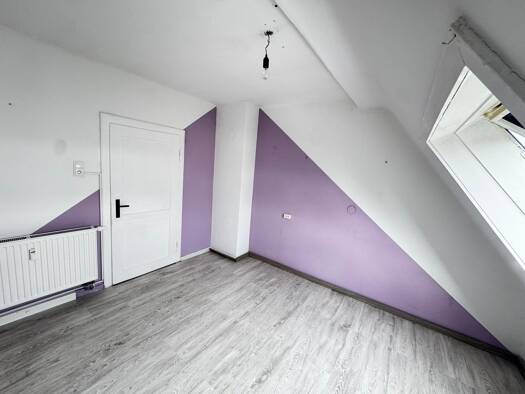Wohnung zur Miete 350 € 2 Zimmer 45 m² Geschoss 1/2 frei ab sofort Ochshausen Lohfelden 34253