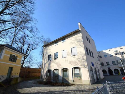 Wohnung zum Kauf 255.000 € 3 Zimmer 133,6 m² 2. Geschoss Marienplatz 1 Pfarrkirchen 84347
