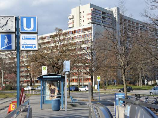 Studio zur Miete 1.100 € 1 Zimmer 33 m² Geschoss 8/14 frei ab sofort Hauzenberger Straße 20 Laim München 80687
