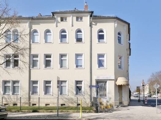 Wohn- und Geschäftshaus zum Kauf als Kapitalanlage geeignet 1.200.000 € 813,6 m² 840 m² Grundstück Trachau Dresden 01129