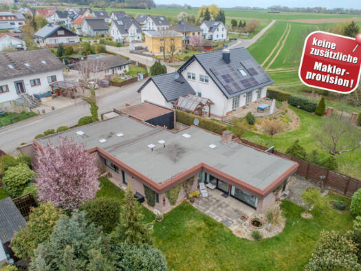 Bungalow zum Kauf provisionsfrei 399.000 € 5 Zimmer 163,4 m² 842 m² Grundstück Rechtenbach Hüttenberg 35625