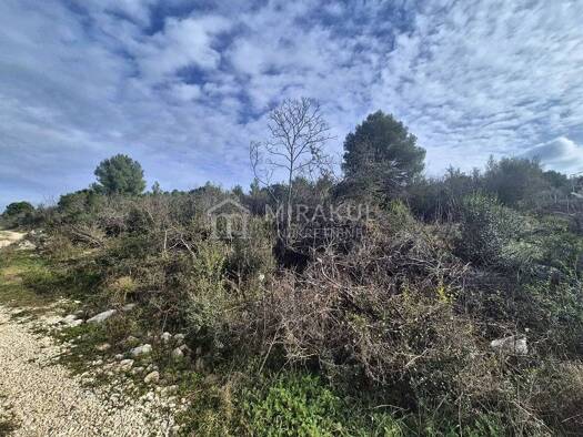 Wohn- und Gewerbegrundstück zum Kauf 86.870 € Bilice, Šibenik - Okolica Bilice 22000