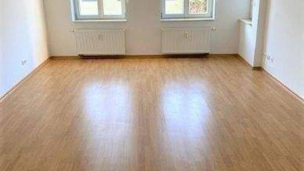 Wohnung zur Miete 499 € 2 Zimmer 76,9 m² 3. Geschoss frei ab sofort Halberstädter Str.56 Sudenburg Magdeburg 39112