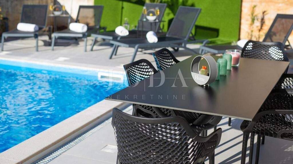 Wohnung zum Kauf 595.000 € 4 Zimmer Malinska-Dubasnica 51511