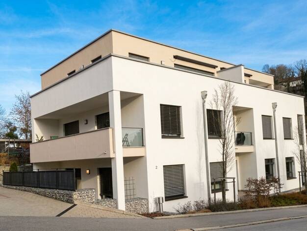Wohnung zur Miete 920 € 3 Zimmer 84,4 m² frei ab 01.09.2026 Deggendorf Deggendorf 94469