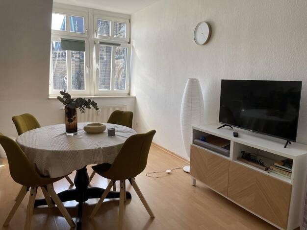 Wohnung zur Miete 1.250 € 2 Zimmer 71 m² 4. Geschoss frei ab 01.09.2026 Riemannstraße 28 Zentrum-Süd Mitte 04107