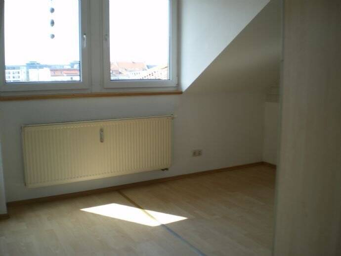 Property thumbnail 12