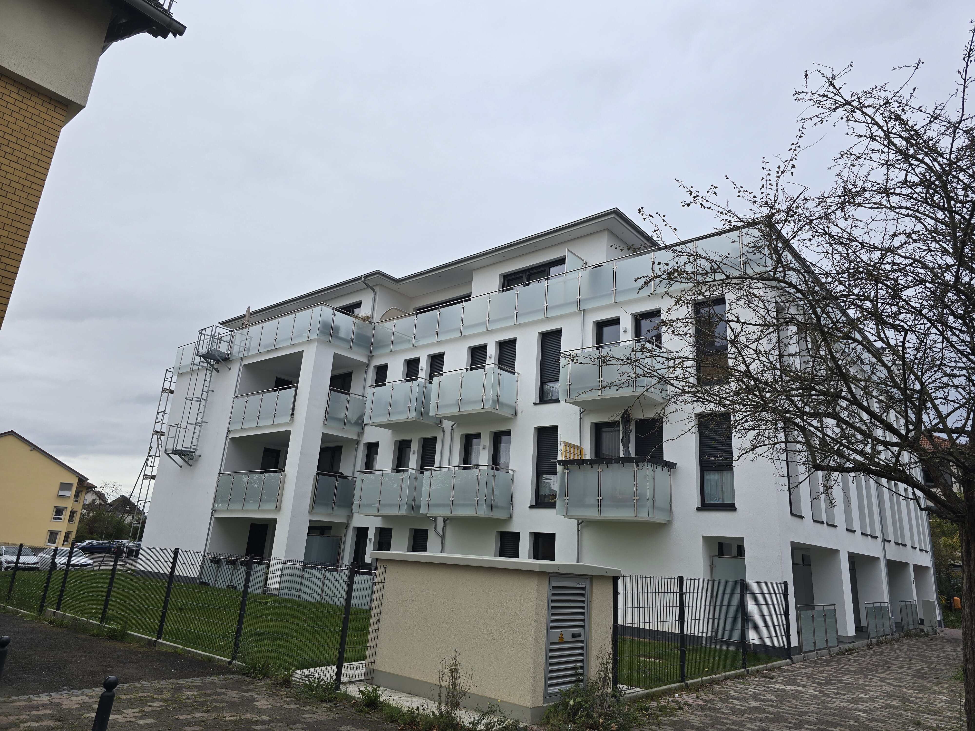 Penthouse zur Miete 900 € 2 Zimmer 80 m²<br/>Wohnfläche 3.<br/>Geschoss ab sofort<br/>Verfügbarkeit Am Rathaus 5 Ihringshausen Fuldatal 34233