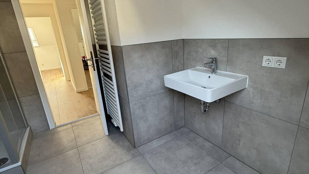 Wohnung zur Miete 800 € 3 Zimmer 77 m² EG frei ab sofort Laudenbach 63925