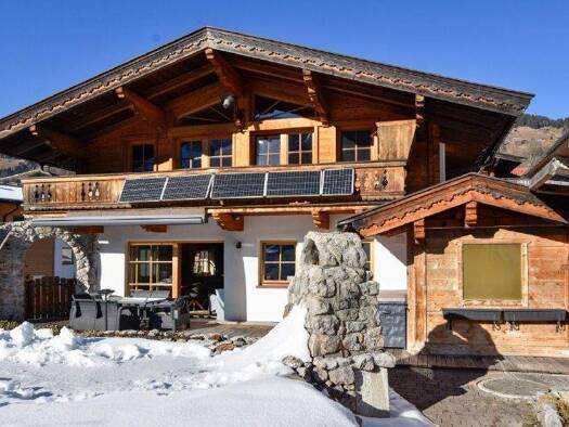 Haus zum Kauf 1.280.000 € 8 Zimmer 176,3 m² 760 m² Grundstück Brixen im Thale 6364