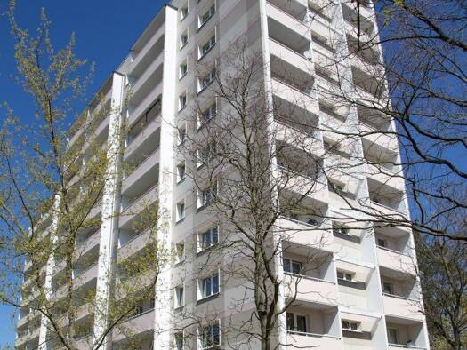 Wohnung zur Miete 330 € 3 Zimmer 55,7 m² 2. Geschoss Hermann-Danz-Straße 15 Hermsdorf 07629