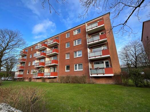 Wohnung zur Miete 528 € 2 Zimmer 52,8 m² 1. Geschoss frei ab 01.12.2026 Holsteiner Straße 44 Reinbek Reinbek 21465