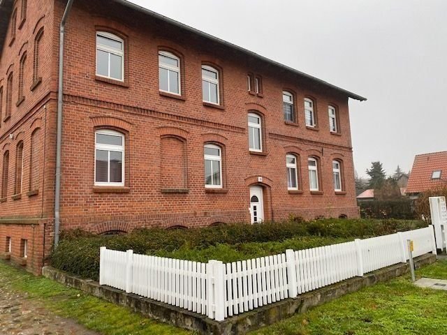 Wohnung zur Miete 290 € 2 Zimmer 52 m²<br/>Wohnfläche EG<br/>Geschoss 01.02.2025<br/>Verfügbarkeit Vinzelberg Stendal 39576