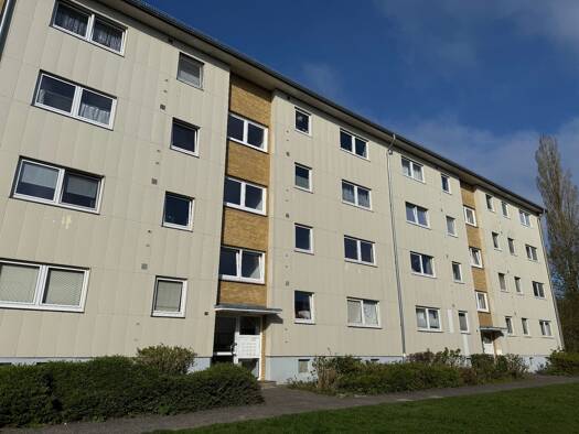 Wohnung zur Miete 666 € 4 Zimmer 91,8 m² 2. Geschoss frei ab 01.12.2026 Oldensworth 13 Schleswig 24837