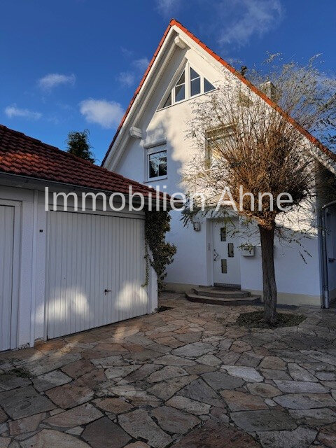 Einfamilienhaus zum Kauf 699.000 € 4,5 Zimmer 162 m²<br/>Wohnfläche 871 m²<br/>Grundstück Mindelheim Mindelheim 87719