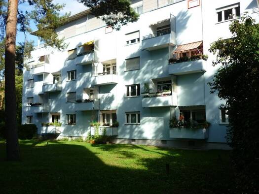 Wohnung zur Miete 886 € 3 Zimmer 76,4 m² 3. Geschoss frei ab 16.02.2026 Stettiner Str. 26 Sebaldussiedlung Erlangen 91058