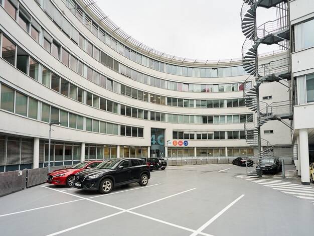 Bürofläche zur Miete 31,6 m² Bürofläche teilbar ab 31,6 m² Stresemannallee 6 Hammfeld Neuss 41460