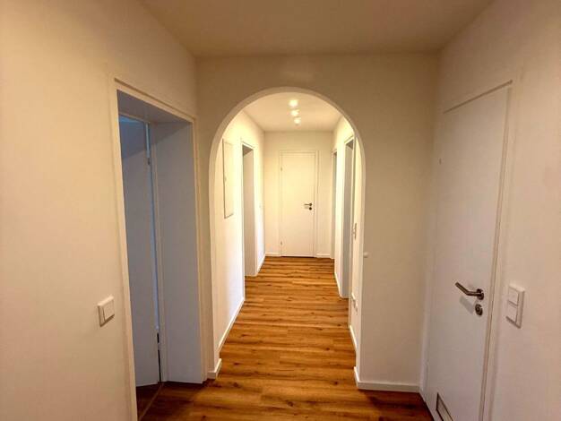 Wohnung zur Miete 715 € 3 Zimmer 76,9 m² EG frei ab 01.11.2026 Eisenacher Straße 1 Coburg Coburg 96450