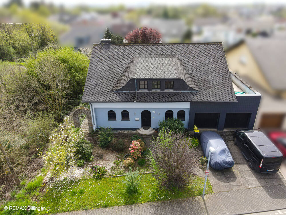 Villa zum Kauf 410.000 € 7 Zimmer 200 m²<br/>Wohnfläche 726 m²<br/>Grundstück Diefflen Dillingen/Saar 66763