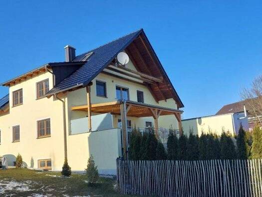 Haus zum Kauf 6 Zimmer 262 m² 846 m² Grundstück Burglengenfeld Burglengenfeld / Pottenstetten 93133