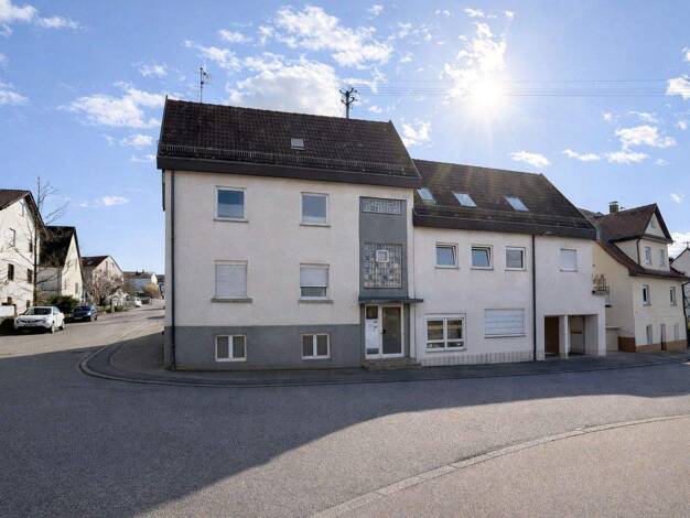 Mehrfamilienhaus zum Kauf als Kapitalanlage geeignet 800.000 € 18 Zimmer 412,6 m² 508 m² Grundstück Kirchberg 71737