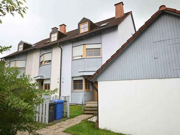 Reihenendhaus zum Kauf 265.000 € 4,5 Zimmer 133 m² 351 m² Grundstück frei ab sofort Velburg Velburg 92355