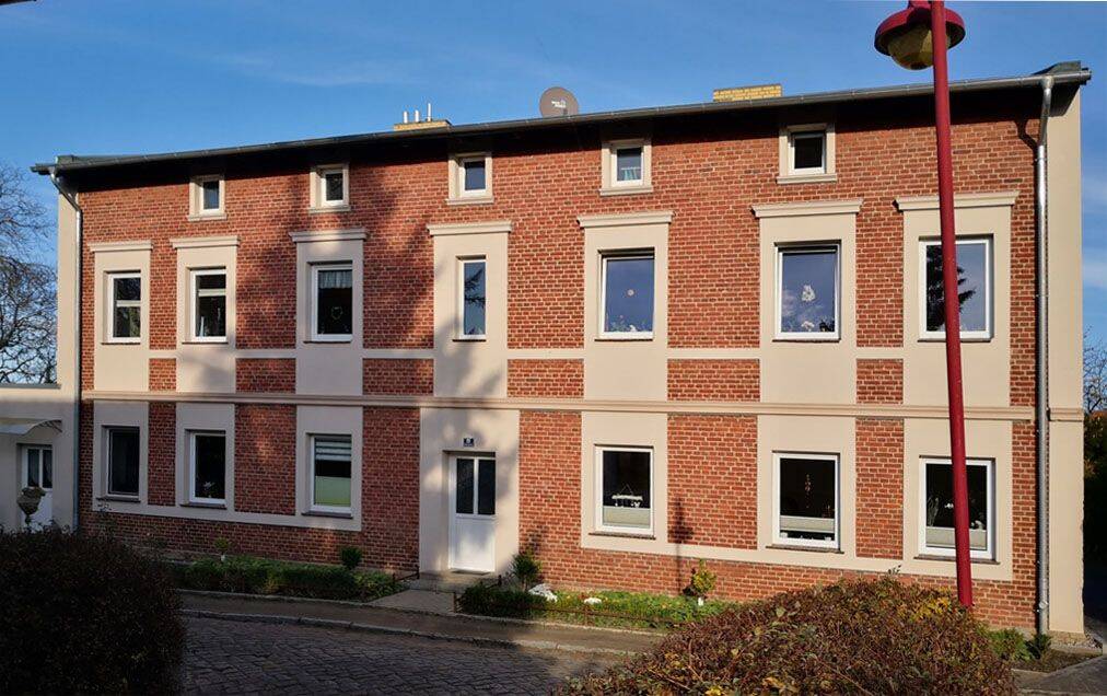 Immobilie in Altefähr - Altefähr zwei modernisierte 3-Zimmer Wohnungen frei u. provisionsfrei vom Eigentümer zu verkaufen - Bild 0