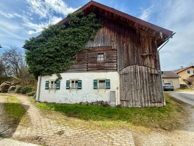 Bauernhaus zum Kauf 550.000 € 6 Zimmer 200 m² 2.942 m² Grundstück Abtsdorf Surheim 83416