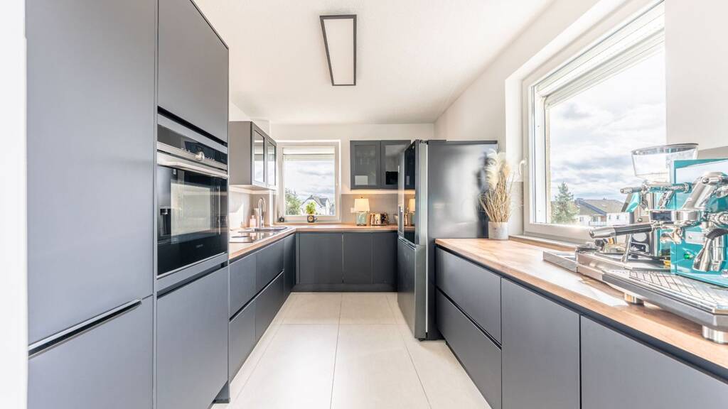 Maisonette zum Kauf 349.000 € 4 Zimmer 109,1 m² 4. Geschoss Innenstadt Radevormwald 42477