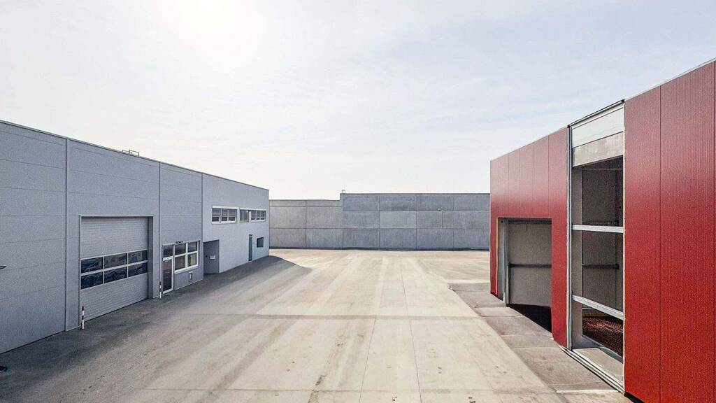 Lagerhalle zur Miete - Erstbezug 9,72 € 599 m² Lagerfläche teilbar ab 720 m² Wien 1210