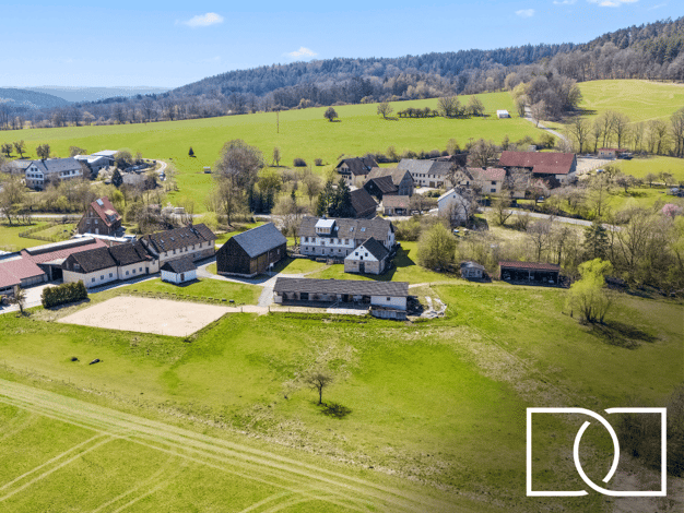 Mehrfamilienhaus zum Kauf 1.179.000 € 10 Zimmer 574 m² 10.000 m² Grundstück Lahm Eckersdorf 95488