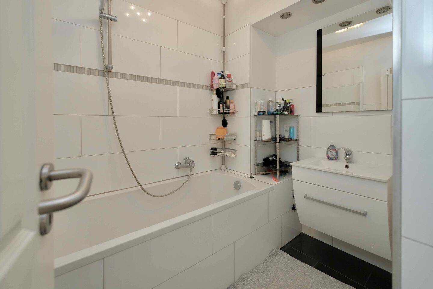 Property thumbnail 11