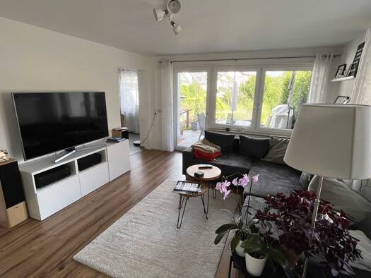 Wohnung zur Miete 700 € 2,5 Zimmer 73 m² frei ab sofort Esslinger Straße 66 Wolfschlugen 72649