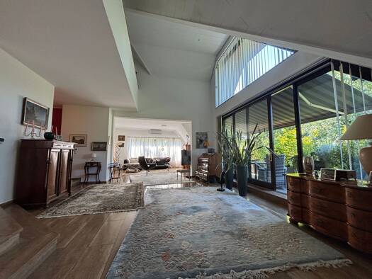 Maisonette zum Kauf 1.400.000 € 8 Zimmer 250 m² Geschoss 1/2 frei ab 31.12.2026 Ludenberg Düsseldorf 40629
