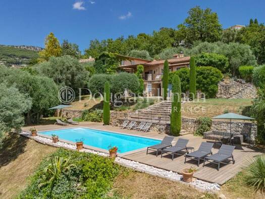 Haus zum Kauf 2.290.000 € 284 m² 3.645 m² Grundstück Châteauneuf-Grasse 06740