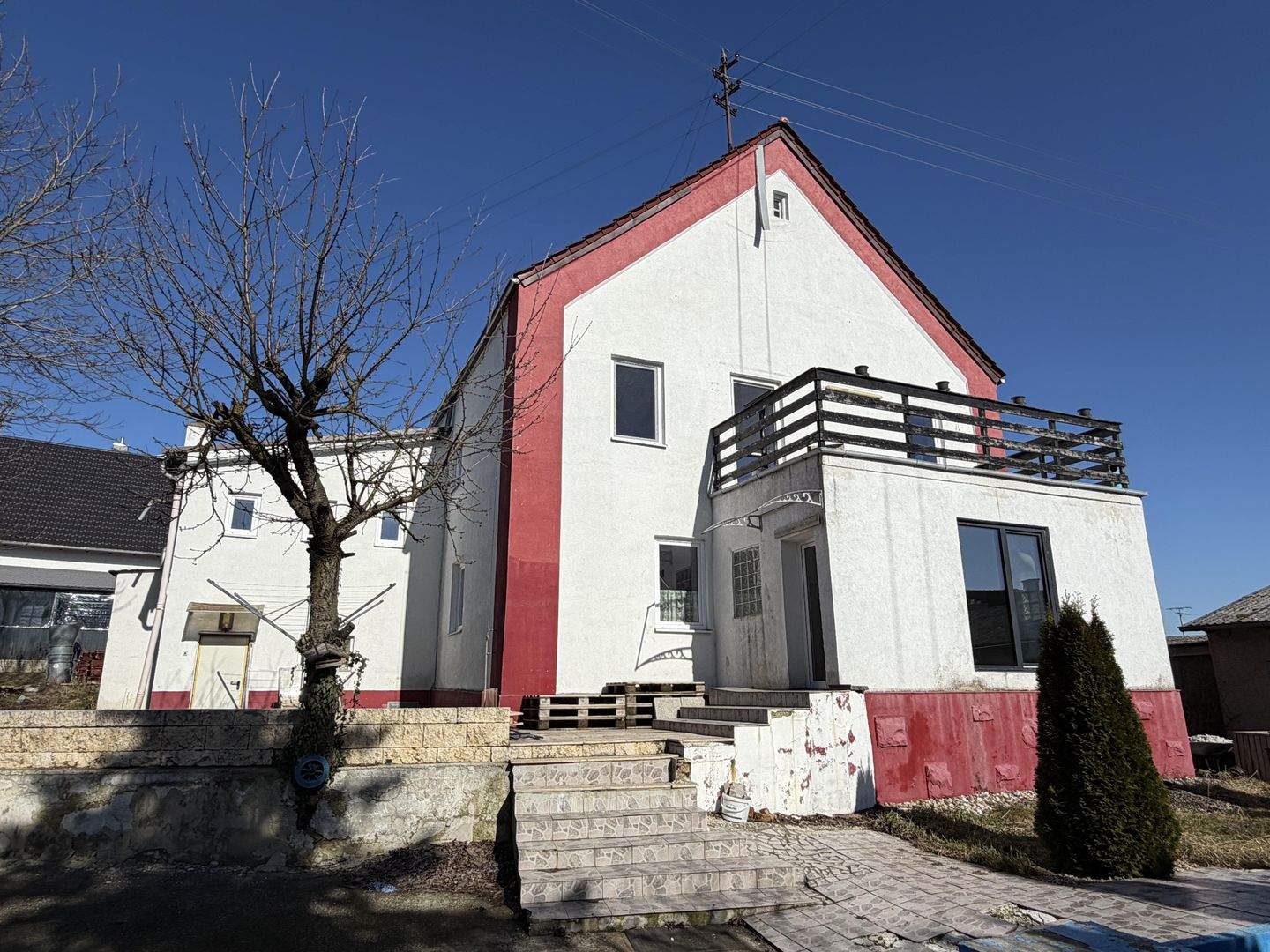 Einfamilienhaus zum Kauf - Ansicht 2