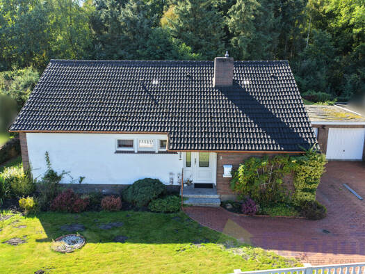 Einfamilienhaus zum Kauf 189.000 € 5 Zimmer 94 m² 826 m² Grundstück Neermoor Moormerland / Neermoor 26802