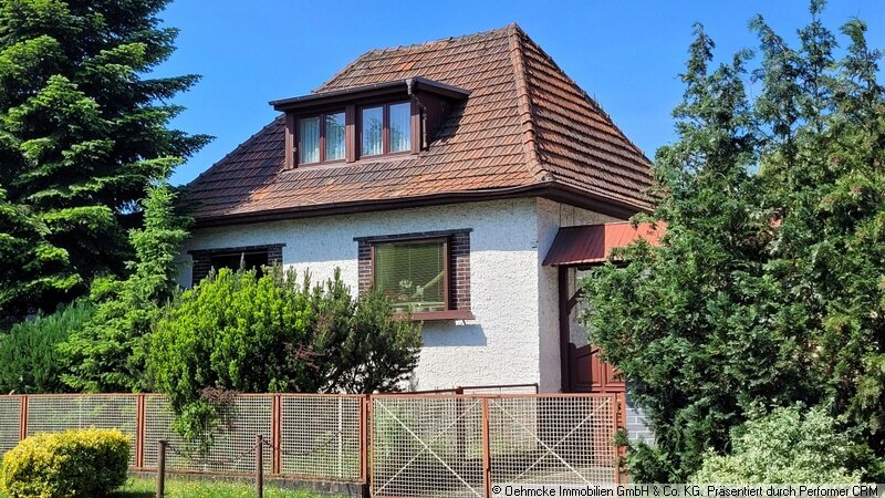 Einfamilienhaus zum Kauf 270.000 € 4 Zimmer 96 m²<br/>Wohnfläche 480 m²<br/>Grundstück Blankenburg Berlin 13129