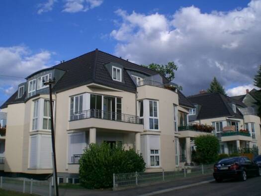 Wohnung zur Miete 435 € 2 Zimmer 68,8 m² 2. Geschoss frei ab 01.05.2026 Limbach-Oberfrohna 09212