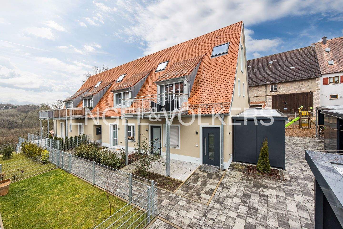 Immobilie in Spalt - Stilvolle Maisonette-Wohnung in begehrter Lage des fränkischen Seenlands - Bild 2