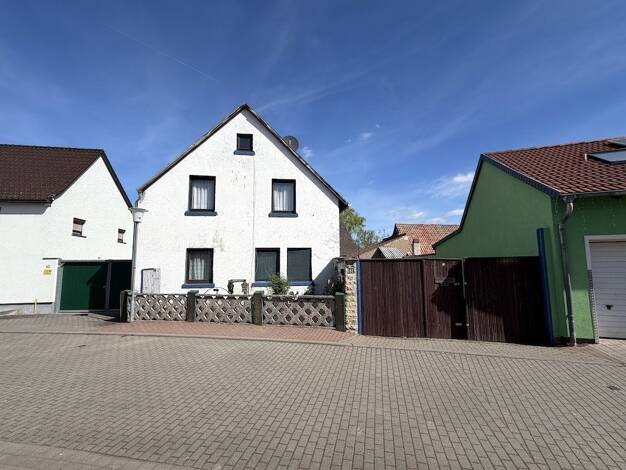 Bauernhaus zum Kauf 69.600 € 6 Zimmer 133 m² 1.410 m² Grundstück Werningshausen 99634