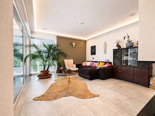 Bungalow zum Kauf 699.000 € 4 Zimmer 199,2 m² 978 m² Grundstück Mining 4962