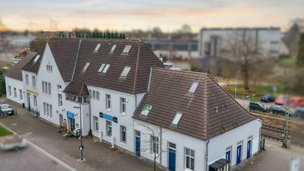 Gewerbeobjekt zum Kauf als Kapitalanlage geeignet 1.195.000 € 822,9 m² 1.194 m² Grundstück Nortorf 24589