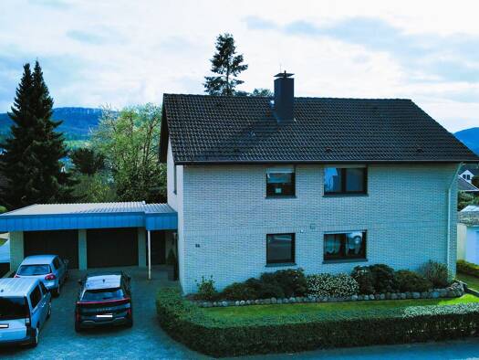 Einfamilienhaus zum Kauf 439.000 € 7 Zimmer 173 m² 851 m² Grundstück Pivitsheide Detmold 32758