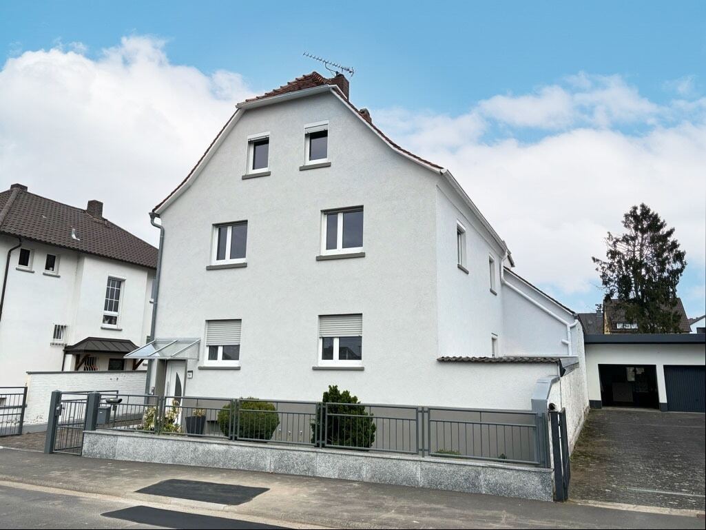 Einfamilienhaus zum Kauf 499.000 € 6 Zimmer 177 m²<br/>Wohnfläche 690 m²<br/>Grundstück Alzenau Alzenau 63755