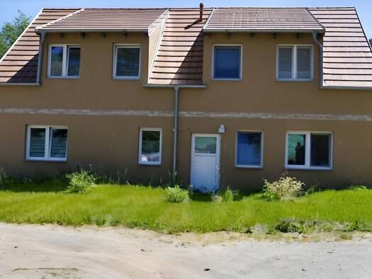 Mehrfamilienhaus zum Kauf provisionsfrei 655.000 € 8 Zimmer 200 m² 3.400 m² Grundstück Neppermin Benz 17429