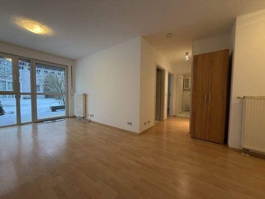 Wohnung zur Miete 670 € 2 Zimmer 48,3 m² Buckenhof 91054