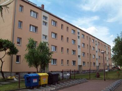 Wohnung zur Miete 325 € 3 Zimmer 58 m² 3. Geschoss Goethestraße 13a Niederndodeleben Hohe Börde 39167